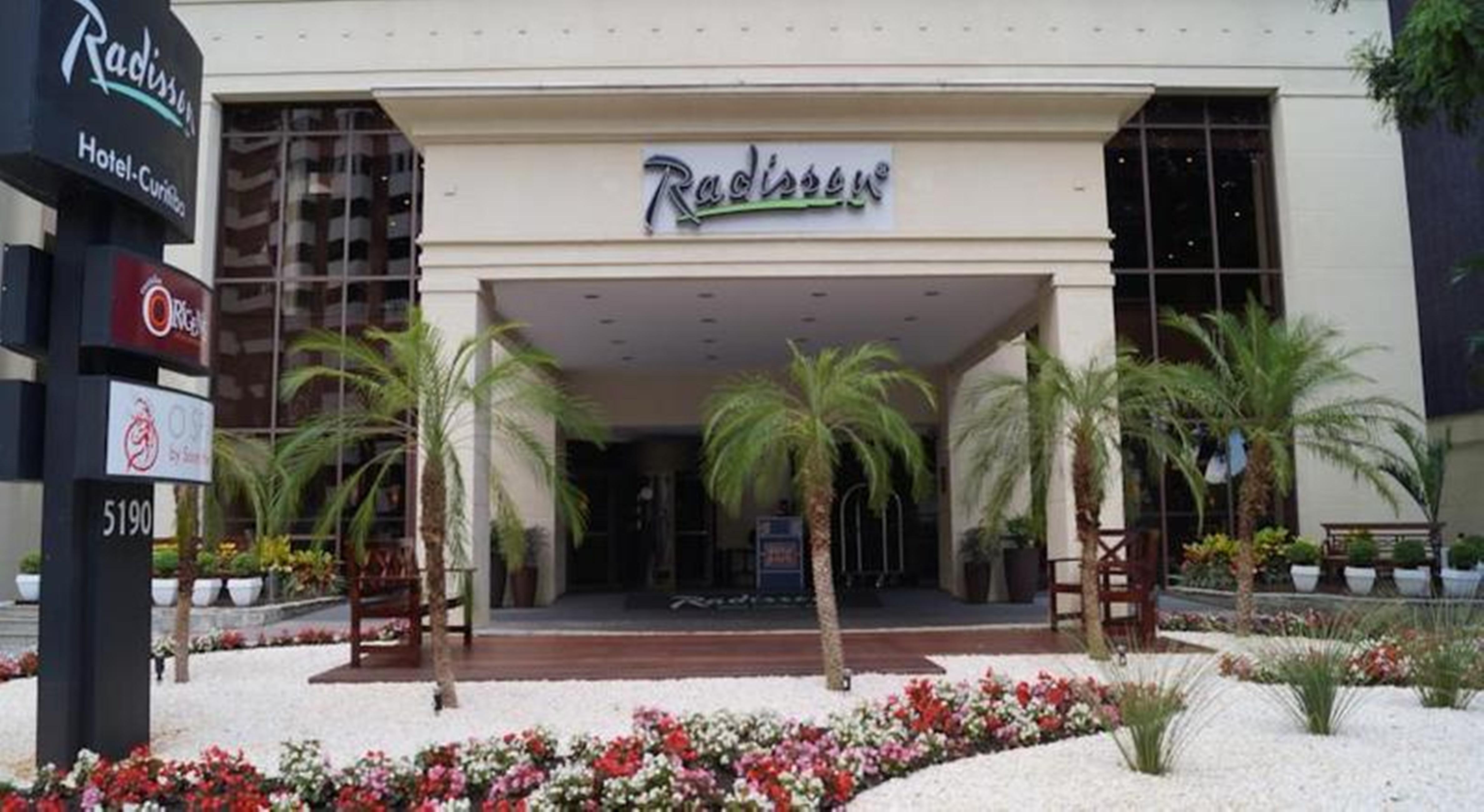 ラディソン ホテル クリチバ エクステリア 写真 Radisson Blu Hotel, Limassol